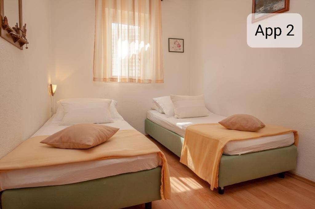 Apartmani Mara Bol Zewnętrze zdjęcie
